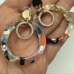 Beautiful multicolor rhinestone gold tone dangle pierced earrings